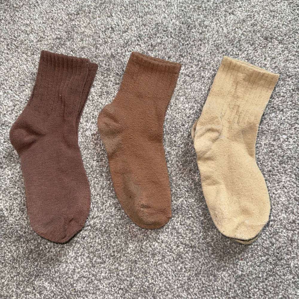 Women’s Neutral Crew Socks (3 pack)